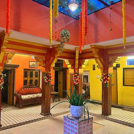 Home Stay Suraj Inn Varanasi Eksteriør bilde