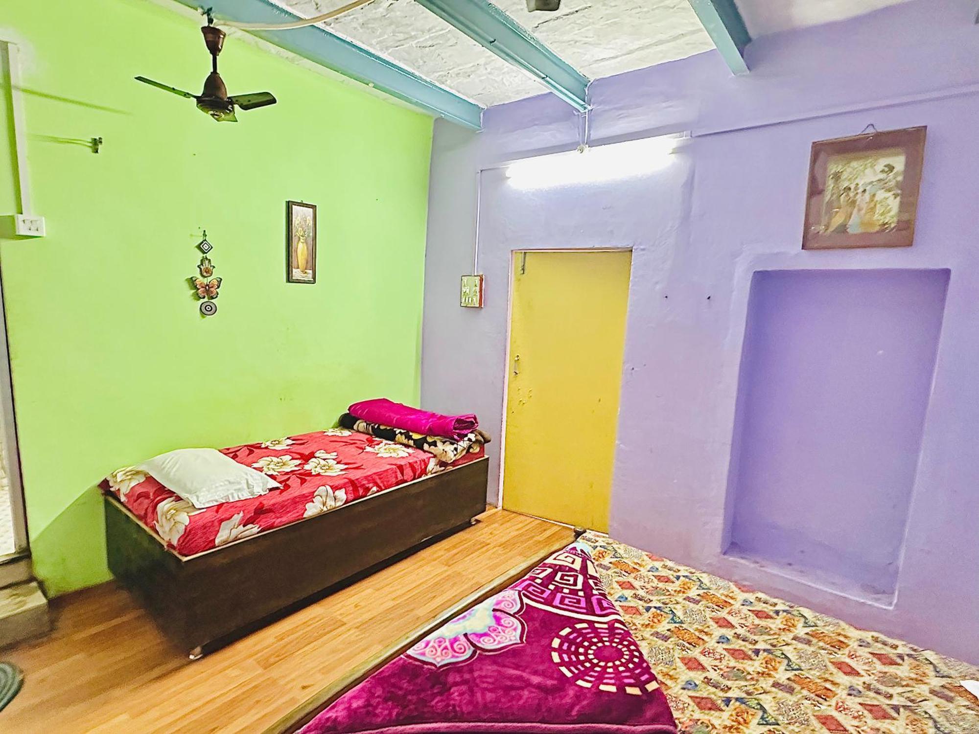 Home Stay Suraj Inn Varanasi Eksteriør bilde